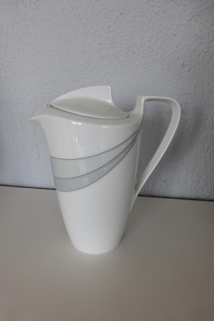 Theepot Hutschenreuther Maxim's de paris / Theepot retro, Antiek en Kunst, Antiek | Keukenbenodigdheden, Ophalen of Verzenden