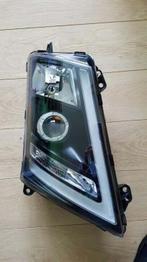 VO FH4 XENON KOPLAMP RH FH16 LOOK DEPO ZONDER BEDIENINGSEENH, -, Verlichting, -, Nieuw