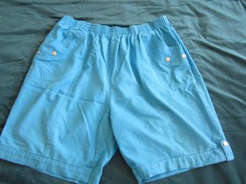 korte broek licht blauw maat XXL beschikbaar voor biedingen