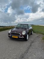 Mini 1.6 16V ONE 2002 Rood, Auto's, Mini, Voorwielaandrijving, 15 km/l, 4 cilinders, 4 stoelen