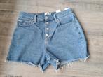 Calvin Klein High Rise short maat 30, Zo goed als nieuw, W30 - W32 (confectie 38/40), Calvin Klein, Verzenden