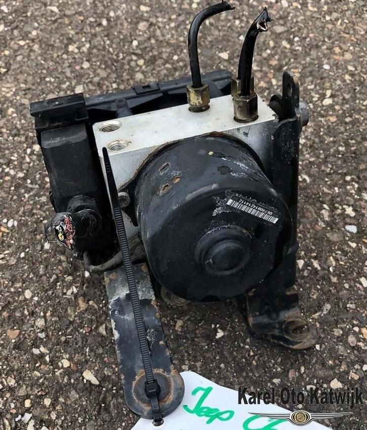 ABS module Jeep Cherokee KJ 3.7 i. 2005, Auto-onderdelen, Elektronica en Kabels, Gebruikt, Ophalen of Verzenden