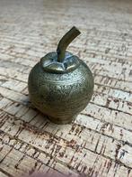 Antiek sirih-doosje betel pruimen met etswerk, Ophalen of Verzenden