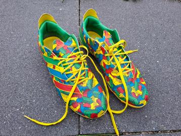 Adidas voetbalschoenen (Lego design), maat 41,5  beschikbaar voor biedingen