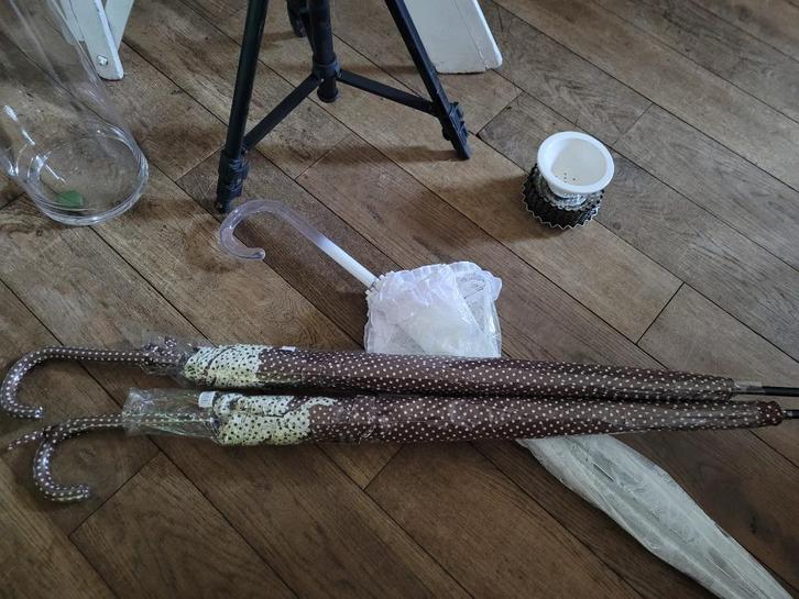 Nieuwe paraplu's polka dot, Huis en Inrichting, Overige Huis en Inrichting, Nieuw, Ophalen of Verzenden