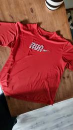 Nike run shirt, Kleding | Heren, Sportkleding, Ophalen of Verzenden, Zo goed als nieuw, Rood