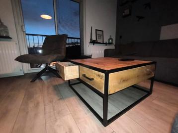 Mangohouten Salontafel 80x80 cm Mahom ZGAN beschikbaar voor biedingen