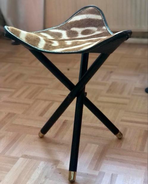 Vintage Afrikaanse opvouwbare kruk, zebra, plm 1950 Nairobi, Antiek en Kunst, Antiek | Meubels | Stoelen en Banken, Ophalen of Verzenden