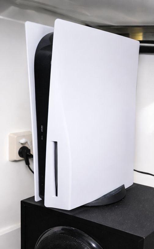 PlayStation 5 Disc edition + Games, Controller & Doos, Spelcomputers en Games, Spelcomputers | Sony PlayStation 5, Gebruikt, Playstation 5