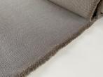 Kvadrat Rime 231 lichtgrijs+lichtbruin; restant meubelstof, Wol, 120 cm of meer, Ophalen of Verzenden, Grijs