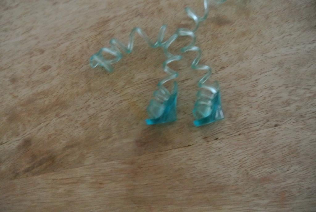 Barbie Winx schoentjes / nr. 812, Ophalen of Verzenden, Gebruikt, Overige typen
