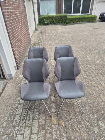 Eetkamer stoelen grijs 4st beschikbaar voor biedingen