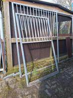 Voorwand met schuideur 3 meter en tussenwand 1.5 meter, Dieren en Toebehoren, Stalling en Weidegang