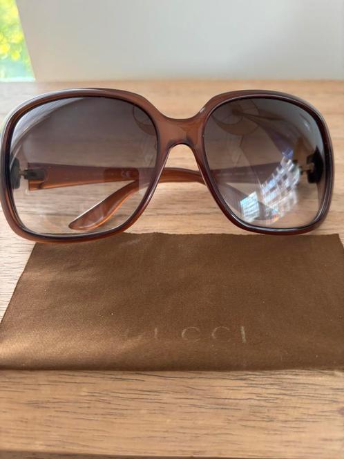Gucci zonnebril, Sieraden, Tassen en Uiterlijk, Zonnebrillen en Brillen | Dames, Gebruikt, Zonnebril, Overige merken, Bruin, Ophalen of Verzenden