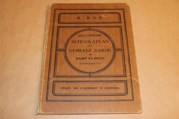 Schoolatlas der Geheele Aarde - Bos - 1932, Boeken, Atlassen en Landkaarten, Gelezen, Landkaart, Wereld, 1800 tot 2000, Ophalen of Verzenden