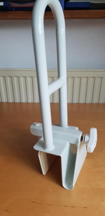 badrandsteun beschikbaar voor biedingen