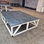 groot podium  24 m2  bv  8x3 meter bestaat uit 8 delen, Ophalen, Nieuw