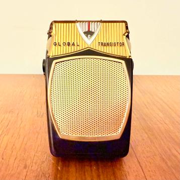 RADIO GLOBAL TRANSISTOR GR-711 VINTAGE 1960 ZELDZAAM beschikbaar voor biedingen