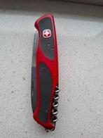 WENGER Ranger Victorinox mes zakmes, Caravans en Kamperen, Kampeergereedschap, Ophalen of Verzenden, Zo goed als nieuw