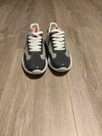 Prada Cup Sneakers Donkergrijs Maat 42, Kleding | Heren, Schoenen, Ophalen of Verzenden, Nieuw, Sneakers of Gympen