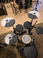 Roland TD-1KV Elektronische Drumkit met Mesh Snare, Muziek en Instrumenten, Drumstellen en Slagwerk, Ophalen, Gebruikt, Roland
