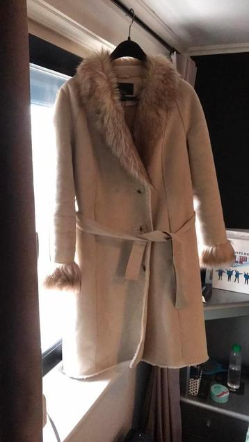 Mooie beige jas Marie Mero, maat 42  nieuw beschikbaar voor biedingen