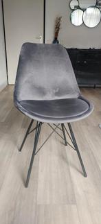Grijze Eetkamerstoelen - Set van 4, Huis en Inrichting, Ophalen, Zo goed als nieuw, Metaal, Vijf, Zes of meer stoelen