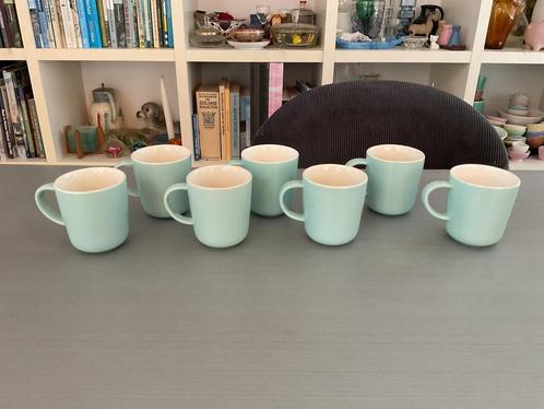7x HEMA Chicago koffiekopjes licht mintgroen 130 ml, Huis en Inrichting, Keuken | Servies, Zo goed als nieuw, Kop(pen) en/of Schotel(s)