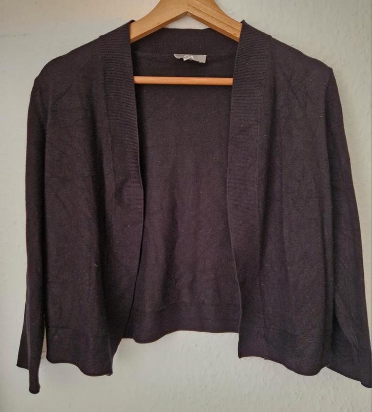 Zwarte Mini Cardigan | C&A | Maat S | Zo goed als nieuw, Kleding | Dames, Jasjes, Kostuums en Pakken, Gedragen, Jasje, Maat 36 (S)