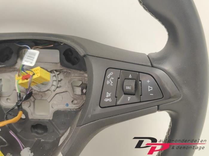 Stuurwiel van een Opel Astra, Gebruikt, -, -, Opel