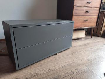 Eket ladekast incl ophangrails