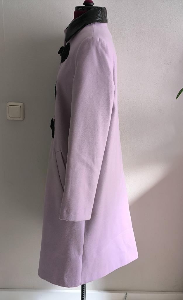 Damesjas Najaar Lila/Zwart mt. 40, Kleding | Dames, Jassen | Winter, Zo goed als nieuw, Maat 38/40 (M), Paars, Ophalen