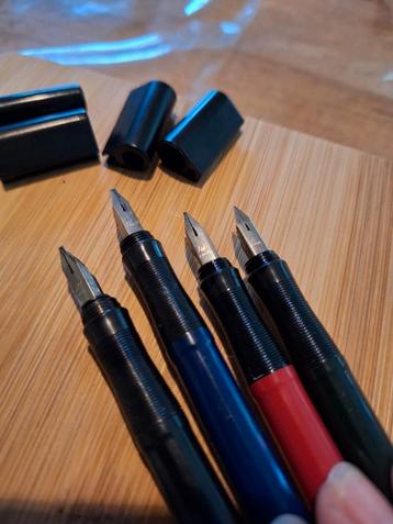 Mooie set kalligrafiepennen+notenbolster+oostindische inkt.  beschikbaar voor biedingen