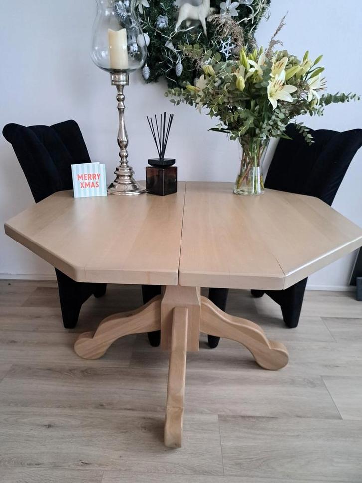 Uitschuifbare eiken eettafel - 8 kantig landelijk, Huis en Inrichting, Tafels | Eettafels, Gebruikt, 100 tot 150 cm, 100 tot 150 cm