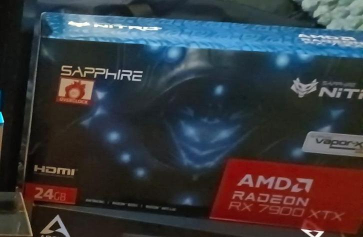 NITRO+ AMD Radeon RX 7900 XTX Vapor-X 24GB, Computers en Software, Videokaarten, Zo goed als nieuw, AMD, PCI-Express 4.0, GDDR6