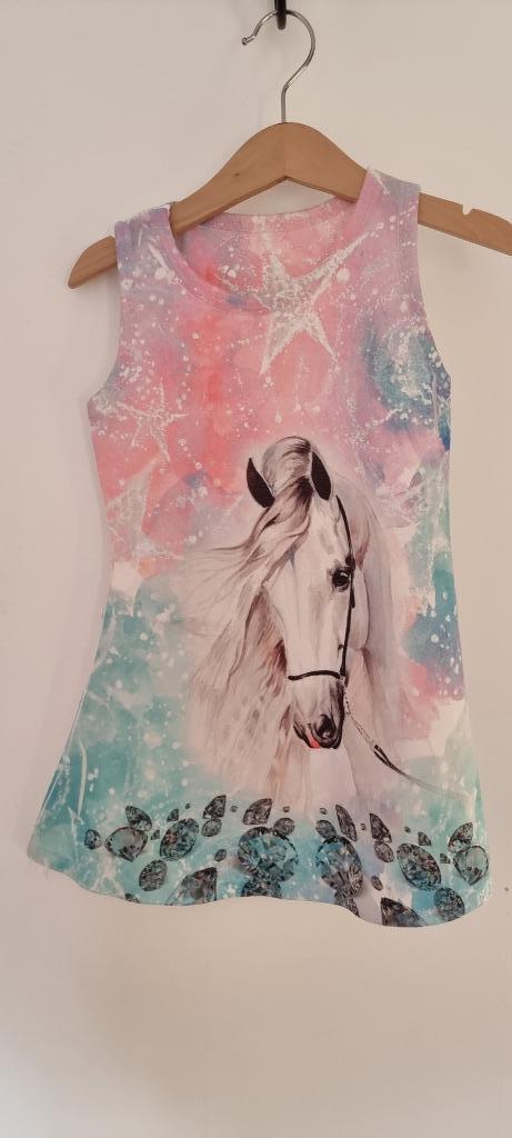 Jurk met paard maat 98 104 In zeer goede staat, Kinderen en Baby's, Kinderkleding | Maat 98, Zo goed als nieuw, Meisje, Jurk of Rok