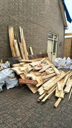 Gratis Hout Afhalen in Teteringen, Doe-het-zelf en Verbouw, Hout en Planken, Gebruikt, 25 tot 50 mm, Ophalen of Verzenden, Plank