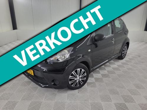 Toyota Aygo 1.0 VVT-i Now, Airco, Auto's, Toyota, Bedrijf, Aygo, ABS, Airbags, Airconditioning, Centrale vergrendeling, Electronic Stability Program (ESP)