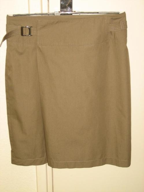 Mooi naturelkleurig overslagrokje van XANDRES, 38 snazzeys, Kleding | Dames, Rokken, Zo goed als nieuw, Maat 38/40 (M), Beige
