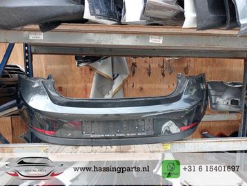 Achterbumper van een Seat Ibiza IV SC (6J1)  beschikbaar voor biedingen