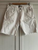 Witte korte spijkerbroek Zara maat 38, Ophalen of Verzenden, Zo goed als nieuw, W30 - W32 (confectie 38/40), Wit