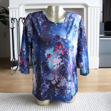 Super Mooi Topje3 (L) € 15,- beschikbaar voor biedingen