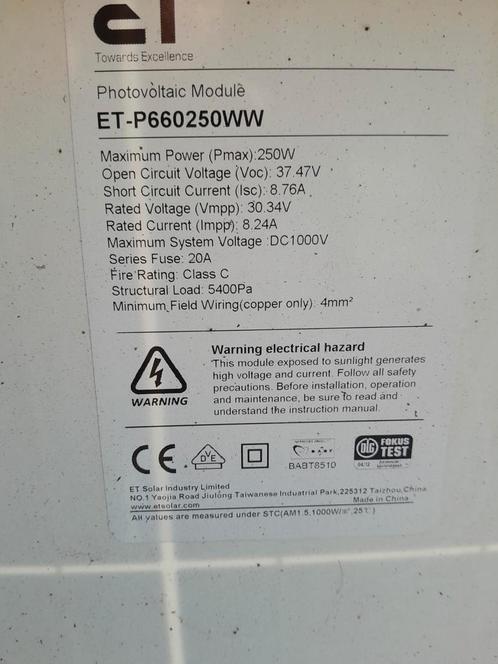 Zonnepaneel met SMA Sunny Boy Omvormer, Doe-het-zelf en Verbouw, Zonnepanelen en Toebehoren, Gebruikt, Paneel, 100 tot 200 wattpiek