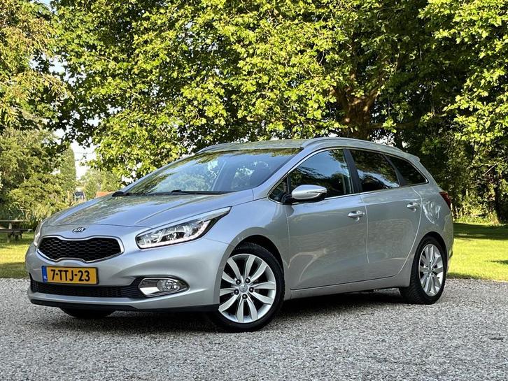 Kia Cee'd Sportswagon 135 pk *Frisse Auto*Apk 10/2026*, Auto's, Kia, Bedrijf, Te koop, (Pro) Cee d, ABS, Achteruitrijcamera, Airbags