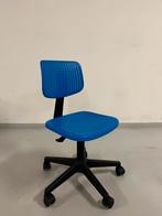 Blauw (kinder) bureau stoeltje, Ophalen, Zo goed als nieuw, Blauw, Bureaustoel