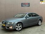 Audi A4 Limousine 1.8 TFSI Business Edition 2013 NAP LEDER C, Auto's, Audi, Euro 5, Zwart, 4 cilinders, Bedrijf