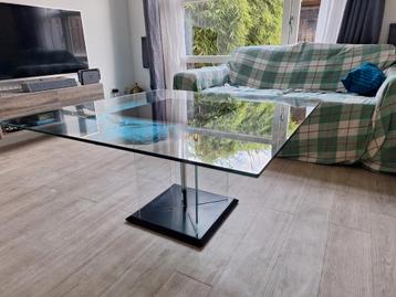 Glazen salontafel  beschikbaar voor biedingen
