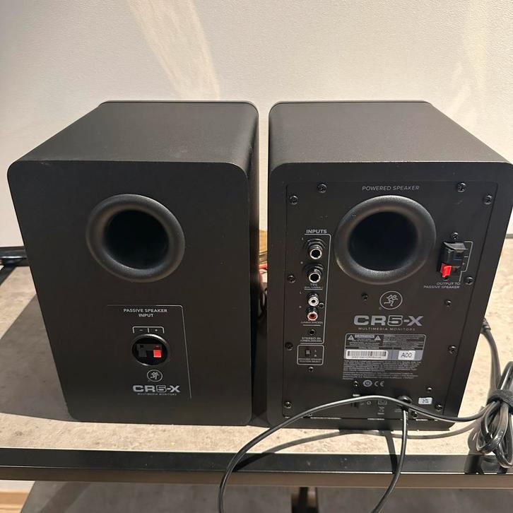 Mackie CR5-X Studio Monitors - Zo goed als nieuw!, Audio, Tv en Foto, Luidsprekers, Zo goed als nieuw, Front, Rear of Stereo speakers