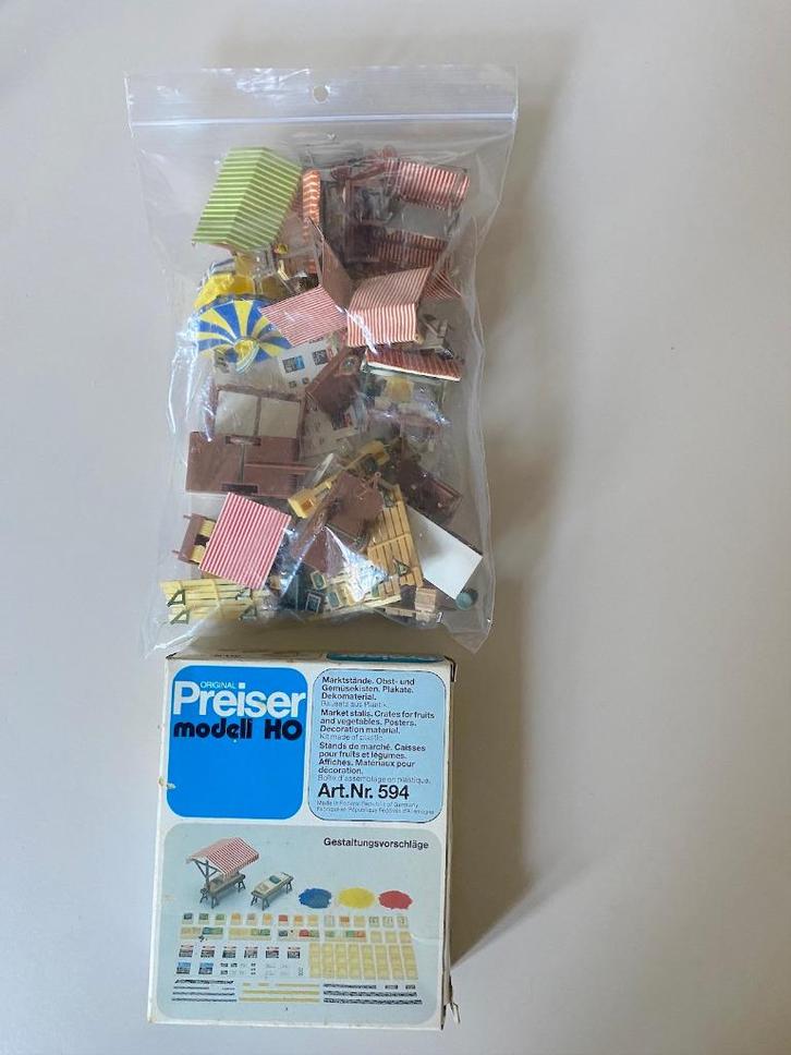 Mooie complete markt H0 1:87, Hobby en Vrije tijd, Modeltreinen | H0, Zo goed als nieuw, Overige typen, Gelijkstroom of Wisselstroom