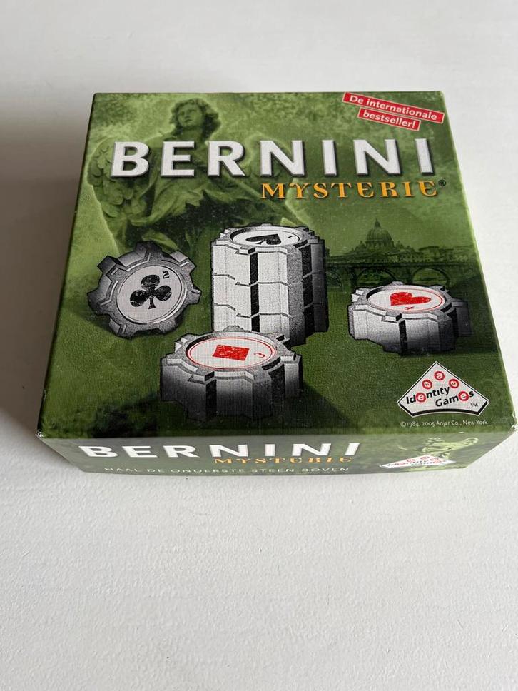 Bernini Mysterie Bordspel, Hobby en Vrije tijd, Gezelschapsspellen | Bordspellen, Zo goed als nieuw, Een of twee spelers, Ophalen of Verzenden
